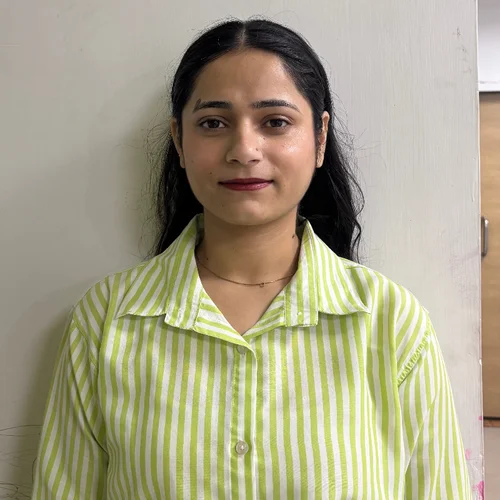 Niyati Mahar profile photo