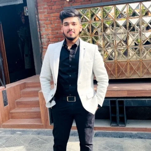 Aayush Chaturvedi profile photo
