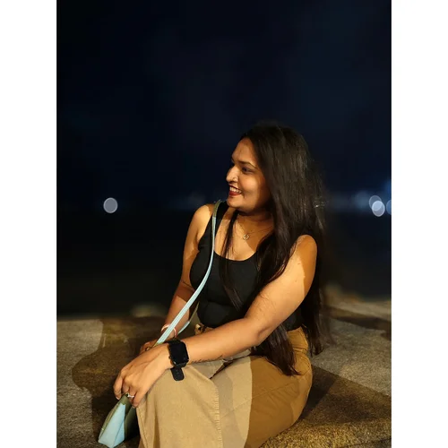 Vanshika Bandu moon profile photo