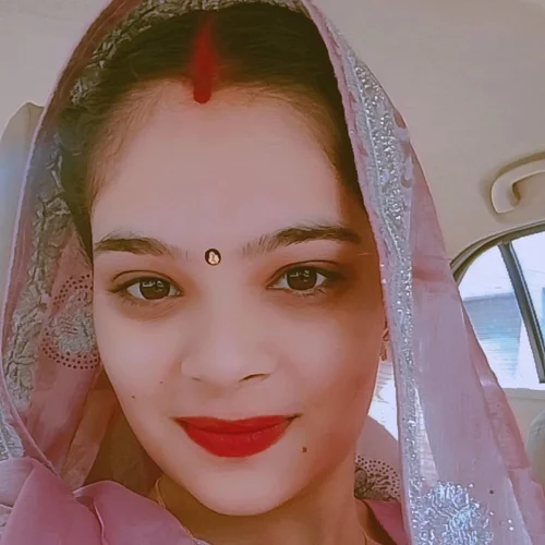 Sonam Diwedi profile photo