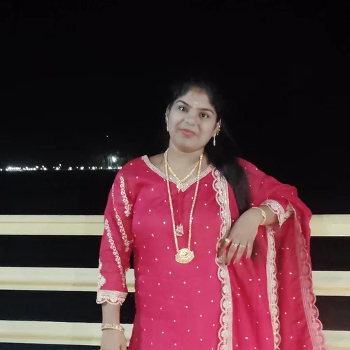 R jyothi profile photo