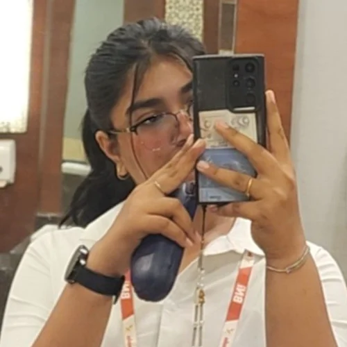 Mudrika katiyar  profile photo